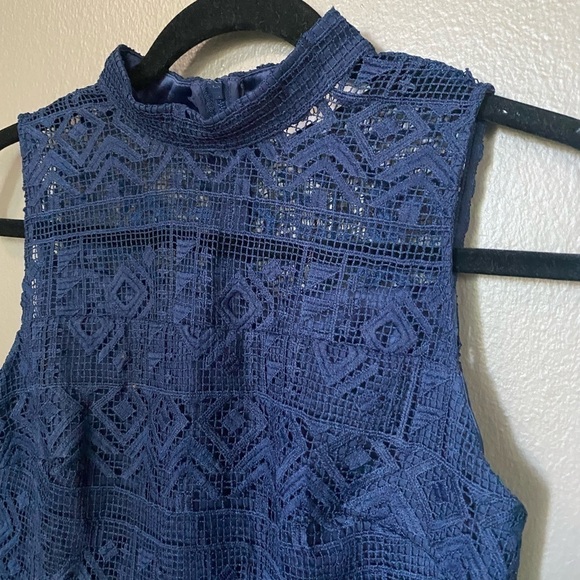 Never worn Parker Lace Romper- Xsmall - Picture 7 of 10